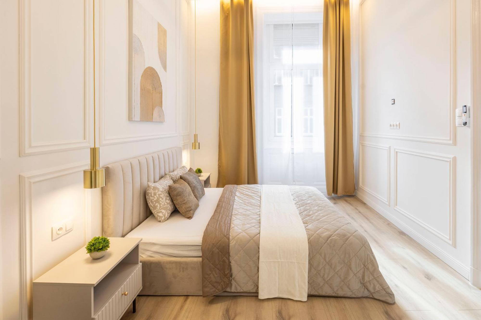 Exclusive & Prestigious Central Residence W/ Balcony Βουδαπέστη Εξωτερικό φωτογραφία