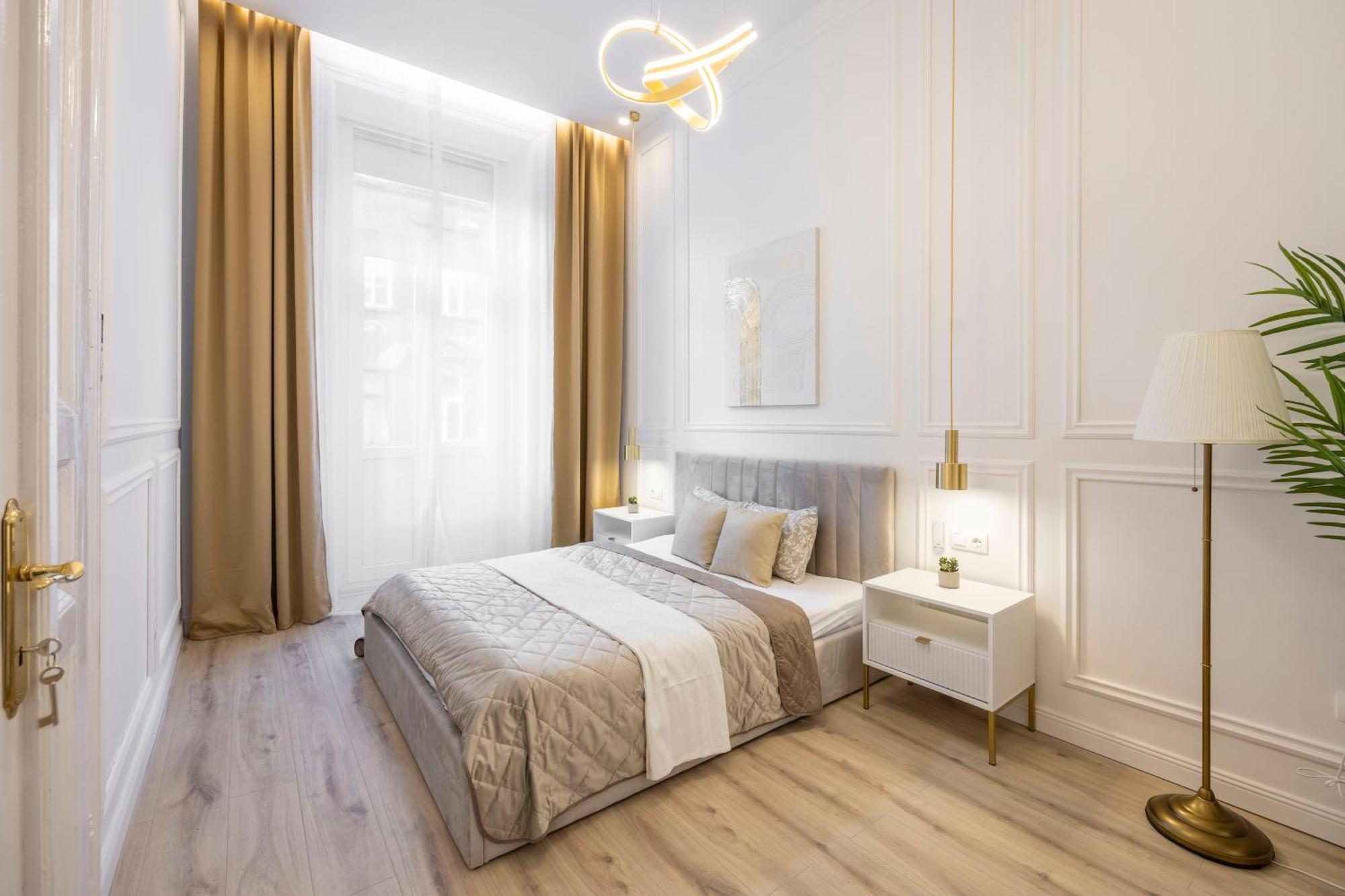 Exclusive & Prestigious Central Residence W/ Balcony Βουδαπέστη Εξωτερικό φωτογραφία
